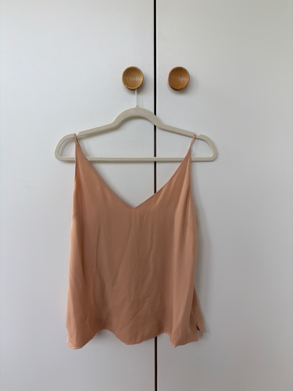 L'AGENCE Peach Satin V-Neck Cami